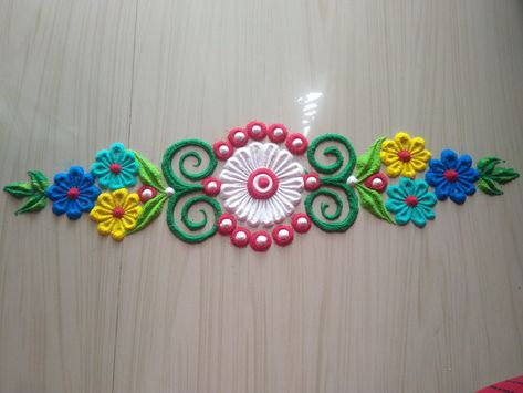 Siddhis rangoli art Rangoli Bel Design, Boarder Rangoli Designs, Rangoli Designs For New Year, Rangoli For New Year, Attractive Rangoli Designs, Welcome Rangoli, Sankranti Muggulu, Tutu Diy, Border Rangoli Designs