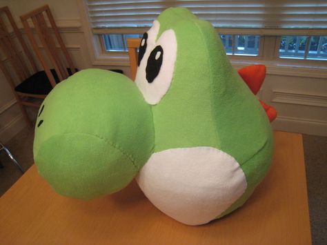 Picture of Yoshi Head (Eyes, Cheeks, and Nose) Yoshi Hat Diy, Yoshi Costume Diy, Baby Mario Costume, Mario Costumes, Dyi Costume, Costumes For Toddlers, Yoshi Costume, Bowser Costume, Mario Costume