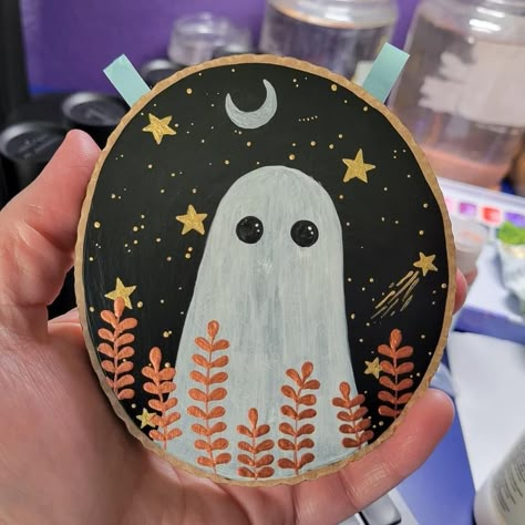 Fall Things To Make And Sell, Halloween Craft Painting, Halloween Crafts Painting, Paint Ghost, Moon Pumpkin Painting, Halloween Painting Crafts, Michaels Halloween 2023, Halloween Painting On Wood, Halloween Pottery Painting Ideas