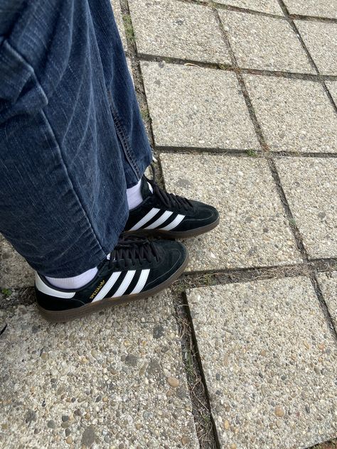 Black Spezial Adidas, Black Adidas Spezial, Black Spezial Adidas Outfit, Black Spezials, Adidas Spezial Black Outfit, White Adidas Outfit, Spezial Adidas Outfit, Starboy Fits, Adidas Spezial Black