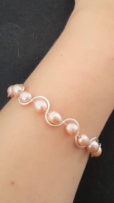 Pearl And Chain Bracelet, Wire Wrapped Bangles, Pearl Bangle, Beaded Cuff Bracelet, Wire Wrapped Bracelet, Beaded Cuff, Infinity Bracelet, Pearl Beads, Chain Bracelet