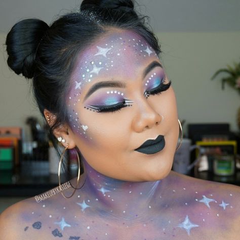 Galaxy Inspired Makeup! Follow my journey on YouTube @MakeupByKasieGE #MakeupByKasieGE #HalloweenMakeup #Galaxy #YouTube #Makeup #FacePaint #Motd #Follow Guardians Of The Galaxy Makeup Ideas, Galaxy Theme Hairstyle, Blue Celestial Makeup, Space Make Up Galaxy Makeup, Cosmic Makeup Looks, Celestial Makeup Halloween, Cosmic Witch Makeup, Galaxy Makeup Looks Easy, Cosmic Witch Costume