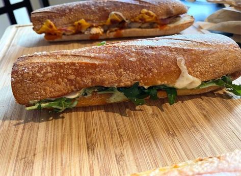 Toasted Baguette Sandwich, Baguette Pizza Recipe, Panera Sandwiches, Baguette Recipes, Baguette Sandwiches, Stuffed Baguette, Bagel Bread, Baguette Sandwich, Toasted Baguette