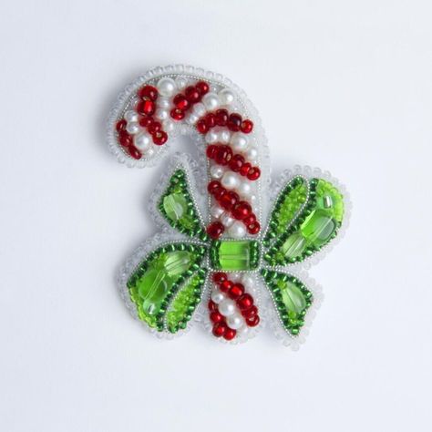 embroidery ideas Embroidery Cases, Embroidery Bird, Christmas Beading, Ramp Walk, Jewelry Kit, Beadwork Designs, Tapestry Kits, Brooch Diy, Jewelry Making Kits