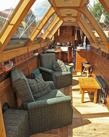 Boat Test: Betty | Canal Boat Barge Interior, Canal Boat Interior, Narrowboat Interiors, Boat Living, Boat House Interior, Boat Interior Design, Houseboat Living, Narrow Boats, Boat Interiors