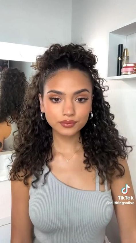 Front Hair Styles Curly Hair, Curly Hair Hairdos Ideas, Natural Curly Hair Elegant Styles, Mixed Race Curly Hair, Armpit Length Curly Hair, Hairstyles For Curly Bangs, Curly Hair Business Professional, Curly Hair Pigtails Hairstyles, Curly Hairstyles For Parties