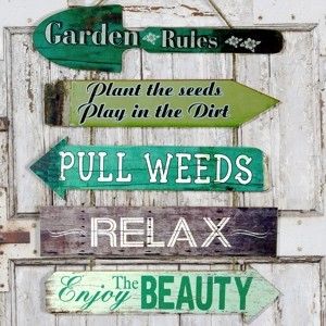 Rustic "Pull Weeds" Hanging Wood Sign Tier Garden, Tiered Garden, Garden Quotes, Garden Journal, Fresh Cut Flowers, Garden Signs, Antique Farmhouse, Diy Signs, Vintage Inspired Design