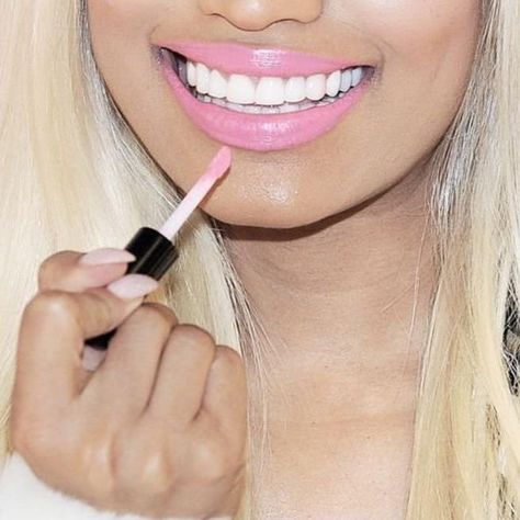 ♱ on TikTok Nicki Minaj, Blonde Hair, A Woman, Lips, Blonde, Hair, Pink