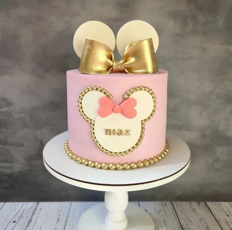 Minnie Mouse Birthday Theme, Mickey Mouse Birthday Cake, Twodles Birthday, Minnie Mouse Birthday Party Decorations, Minnie Mouse Birthday Decorations, Minnie Mouse Birthday Cakes, Bolo Minnie, Minnie Mouse 1st Birthday, Baby Luna