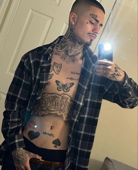 Ricky Murda Icons, Murda Ricky, Black Panther Tattoo, Hot Mexican Men, Chicanas Tattoo, Mexican Tattoo, Mexican Boys, Estilo Cholo, Hispanic Men