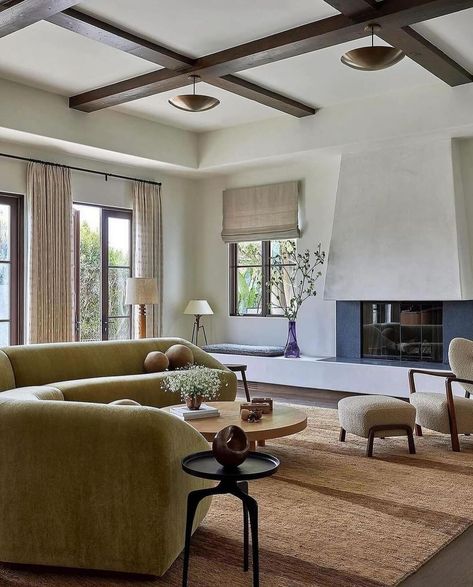 Can’t stop thinking about this living room by @electricbowery . The space is refine yet inviting and cozy. 🤍 Sculptural Furniture, Pacific Palisades, Design Del Prodotto, Living Room Inspo, A Living Room, Interior Design Studio, Interior Inspo, House Inspo, Living Room Inspiration