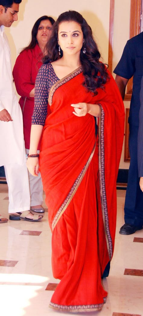 Saree Elegant Sarees, Blouse Ideas, Saree Style, Salwar Kamiz, Saree And Blouse, Beautiful Sarees, Vidya Balan, Madhuri Dixit, Red Saree