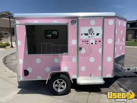 New Listing: https://www.usedvending.com/i/Lightweight-2019-6-x-12-Head-Turning-Ice-Cream-Concession-Trailer-for-Sale-in-Colorado-/CO-P-213I2 Lightweight 2019 - 6' x 12' Head-Turning Ice Cream Concession Trailer for Sale in Colorado! Ice Cream Food Trailer Ideas, Ice Cream Trailer Interior, Ice Cream Trailer Design, Ice Cream Trailer Ideas, Ice Cream Camper, Ice Cream Trailer, Mobile Ice Cream Trailer, Ice Cream Stand Ideas, Ice Cream Truck Business