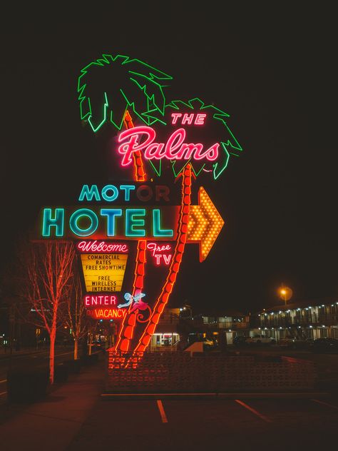 Portland Blog Post - The Palms Motel Miami Neon, Dubai Penthouse, Bahn Mi, Retro Artwork, Vintage Neon Signs, Double Dragon, Suite Life, The Palms, Wireless Internet