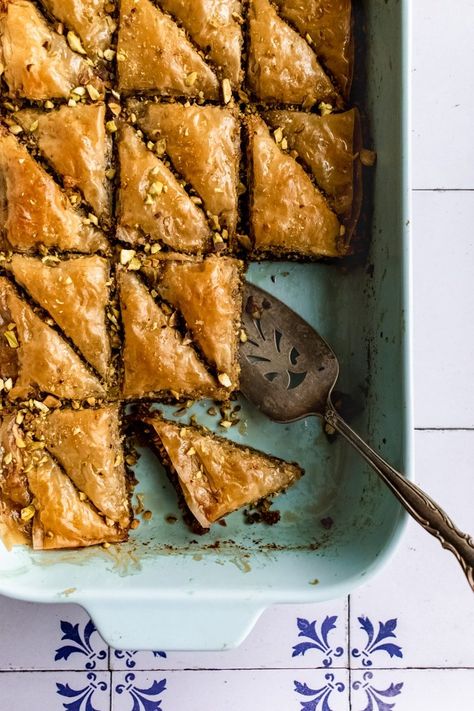 Vegan Baklava Baklava Recipes, Bumpy Cake, Vegan Baklava, Baklava Dessert, Cute Sweets, Salted Peanuts, Baklava Recipe, Buttercream Filling, Cake Pop Recipe