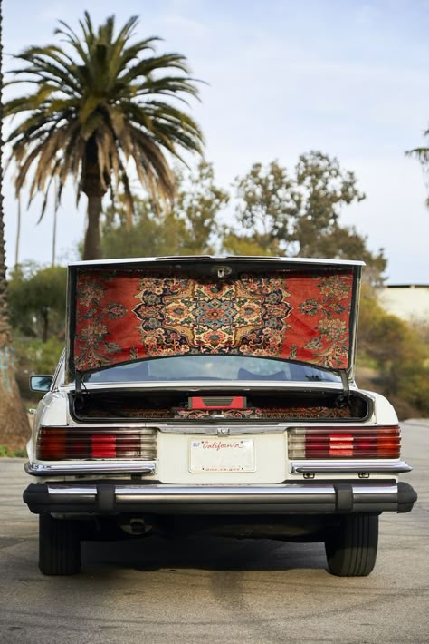 Vintage Road Trip, Interior Boho, Car Deco, Car Upholstery, Pt Cruiser, Car Mods, Driving School, Boho Design, Pretty Cars