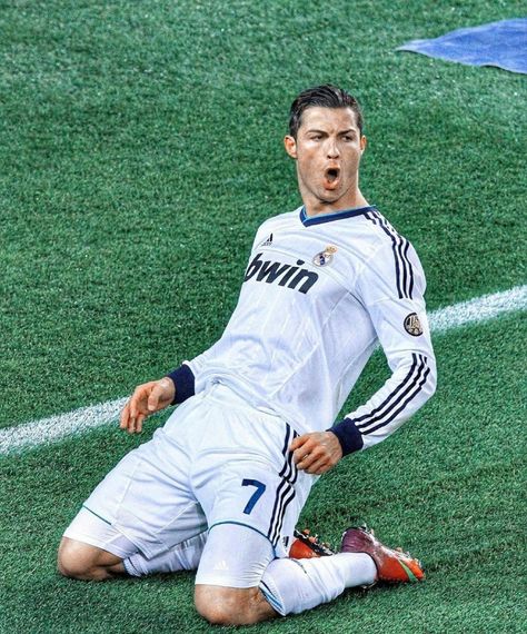 Ronaldo Photos, Cristiano Ronaldo Real Madrid, Football Players Images, Ronaldo Real Madrid, Ronaldo Real, Cristiano Ronaldo Wallpapers, Cr7 Ronaldo, Good Soccer Players, Ronaldo Wallpapers