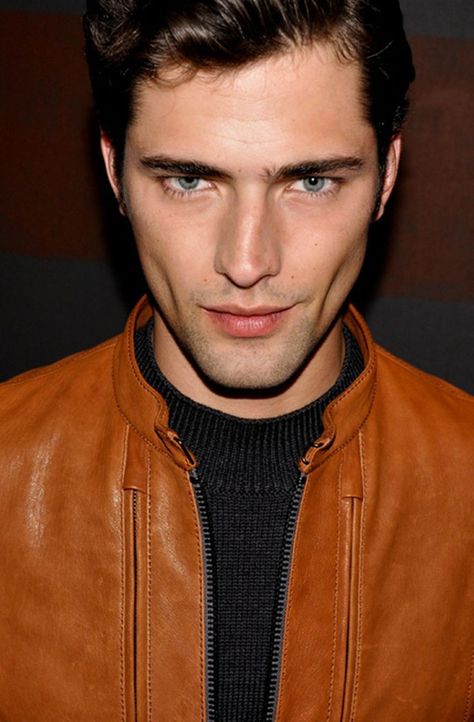 Hollow Cheeks Male, Male Nose Job, Hollow Cheeks, Sean Opry, Psl Gods, Skater Dude, Majestic Men, Korean Male Models, Desired Face