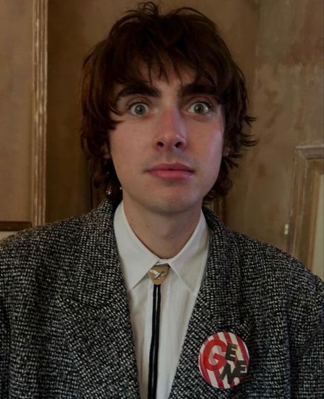 Gene Gallagher, Lennon Gallagher, 00s Music, Mod Hair, Indie Sleaze, Liam Gallagher, 90s Hairstyles, Hair Follicle, Hair Waves