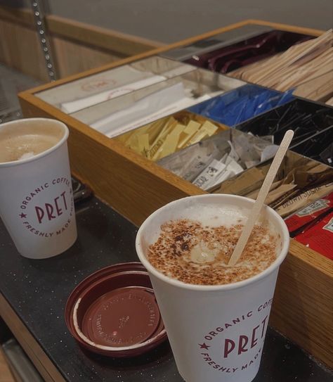 #pret #coffee #cafe #winter #drink #sugar Pret Coffee, Organic Coffee, Cafe, Coffee, Drinks, Canning