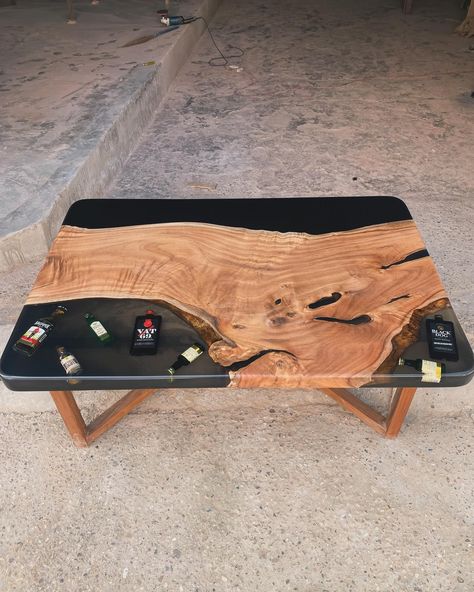 Custome made wooden epoxy table top. We use liqure bottels in 3d view. In matt finish on wooden part or gloss finish on resin area. I hope you all like it. Dm us for more details. @roman_resin_studio #resin #resinart #artist #epoxytable #party #artoftheday Wooden Epoxy, Epoxy Table Top, Epoxy Table, In 3d, Resin Art, Art Day, I Hope You, Table Top, Quick Saves