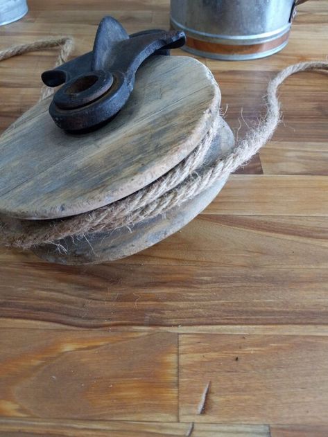 Antique Pulley Plant Hanger, Pulley System For Plants, Metal Bucket Ideas, Pulley Decor, Bucket Ideas, Bucket Planters, Pallet Storage, Cute Farmhouse, Cut The Ropes