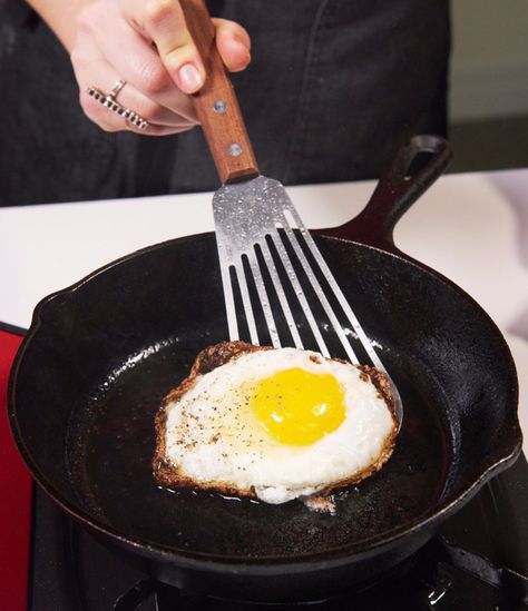 Once the edges are browned and crispy, the white is almost 100% set, and while the yolk is still bright yellow and runny, remove the egg from the pan. A fish spatula is perfect here. Fry An Egg, Perfect Fried Egg, New Air Fryer Recipes, Holiday Party Foods, Egg Recipes For Breakfast, Breakfast Tacos, Egg Dish, Real Art, Crispy Bacon