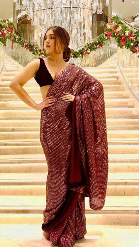 Manish Malhotra Sequin Saree, Red Sequin Saree, Shimmer Saree, Bhumi Pednekar, Sequence Saree, Designer Sarees Wedding, Sequin Saree, Manish Malhotra, Embroidery Saree