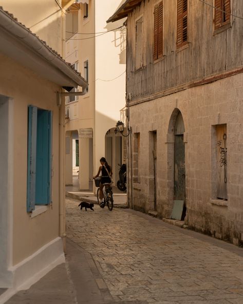 Every corner tells a story, every alley hides a secret. ☀ . 📍Lefkada Town, Greece . #lefkada #lefkadaisland #lefkadatown #greece #greecestagram #photography #discoverearth #explorepage #wu_greece #travelling #greecestagram #greecetravel Lefkada Greece Photography, Lefkas Greece, Greece Lefkada, Lefkada Beaches, Lefkada Town, Lefkada Greece, Streets Of Greece, Greece Photography, Greece Travel