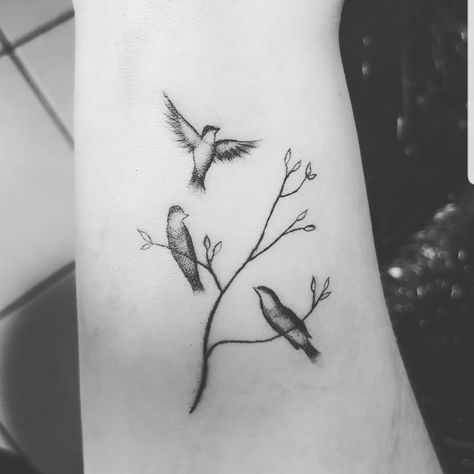 Siblings Flower Tattoo, Sibling Tribute Tattoo, Sibling Bird Tattoos, Sibling Dedication Tattoo, Tattoos That Represent Siblings, Sibling Memorial Tattoos Brother, Brother Memorial Tattoo For Sister, Memorial Tattoos For Sister, Sister Memorial Tattoos