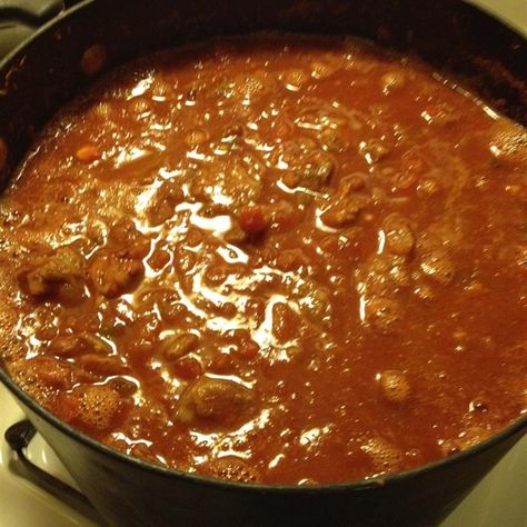 Oktoberfest Chili, German Spaghetti, October Fest Party Ideas, Oktoberfest Recipes, Oktoberfest Food, Octoberfest Food, October Fest, Chili Beans, German Foods