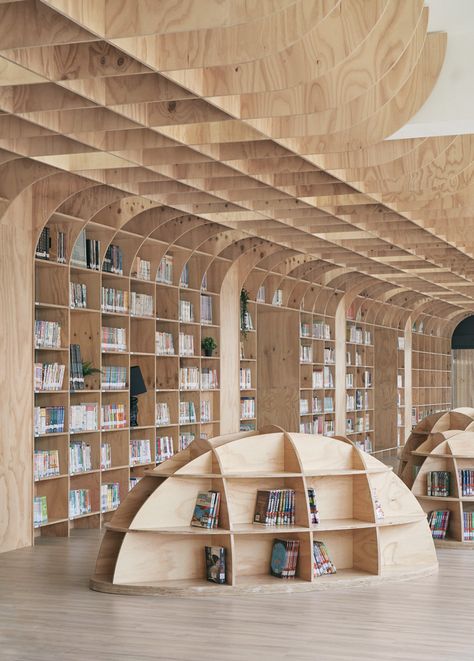 School Library Design, Library Cafe, Elementary School Library, Library Architecture, School Interior, Library Aesthetic, Kids Library, Modern Library, Library Design