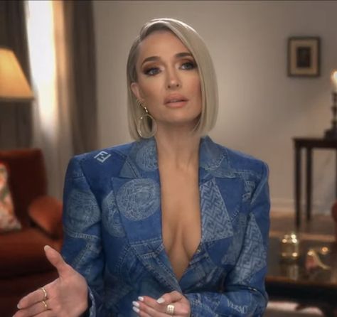 Erika Girardi's Denim Printed Blazer in Confessionals Erika Girardi, Big Blonde Hair, Real Housewives Of Beverly Hills, Amanda Smith, Bravo Tv, Housewives Of Beverly Hills, Printed Blazer, Fashion Tv, Real Housewives