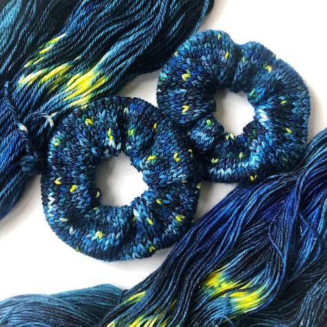 Hand Knitted Scrunchies made with Starry Night hand dyed yarn Swatch Book Ideas, Crochet Starry Night, Knitted Scrunchies, Hand Dyed Yarn Projects, Sewing Plushies, Crafting Aesthetic, Yarn Aesthetic, Hand Dyed Yarn Inspiration, Wool Spinning