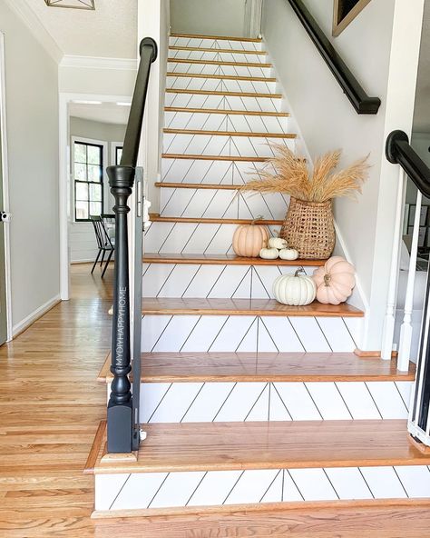 Tiffany | DIY | Decor | Design on Instagram: “STAIRWAY TRANSFORMATION!!!! Scroll to see the progress (in reverse). . I loved the look of the Chevron pattern on my stairs ... it was…” Stairs Makeover Design, Diy Stairs Makeover, Stairs Makeover Ideas, Stairs Renovation, Stair Riser Decals, Stairs Makeover, Stair Riser, Staircase Makeover, Stair Remodel