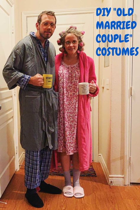 Easy Couple Halloween Costumes, Easy Couples Costumes, Meme Costume, Funny Couple Costumes, Diy Couples Costumes, Halloween Costumes College Girls, Old Married Couple, Couple Costumes, Diy Kostüm