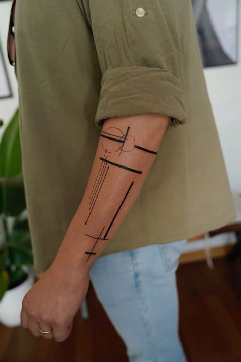 Line Tattoos Men, Arm Tattoos For Guys Forearm, Geometric Line Tattoo, Tato Minimal, Man Tattoo, Forearm Band Tattoos, Wrist Tattoos For Guys, Tattoo Inspiration Men, Handpoke Tattoo