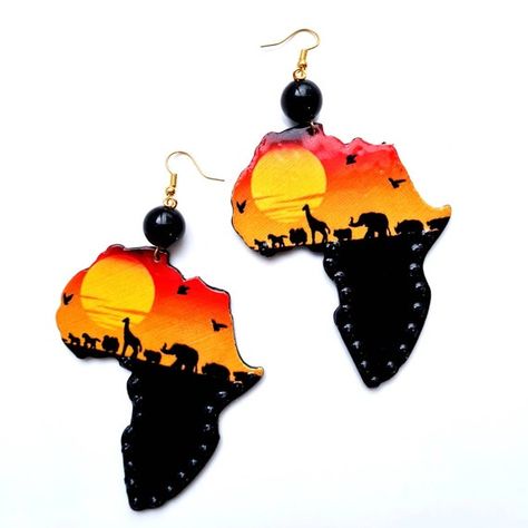 Map Earrings, Earrings 2024, Jewellry Box, Black Woman Afro, Afrocentric Earrings, Africa Earrings, Map Wood, Woman Afro, African Map