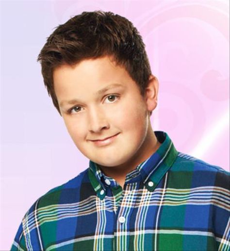 Gibby From Icarly, Gibby Icarly, Dinner Meme, Young Dylan, Nickelodeon Shows, Face Swaps, Icarly, Loud House, Watch Full Episodes