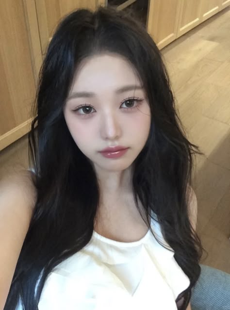 Makeup Ala Korea, Makeup Asia, Makeup Ulzzang, Starting A New Business, Soft Makeup Looks, Doll Eye Makeup, Ulzzang Makeup, Ethereal Makeup, Cute Makeup Looks