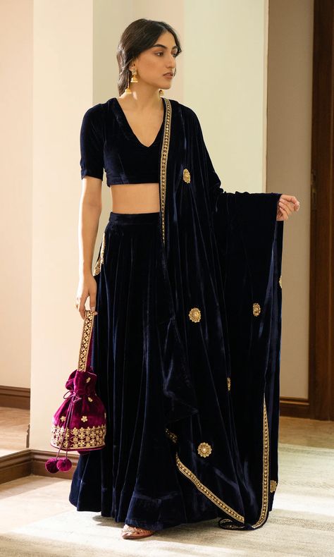 Velvet Blouse Designs For Lehanga, Velvet Lehenga Blouse Designs Latest, Royal Blue Velvet Lehenga, Velvet Saree Royals, Velvet Lehnga Designs Latest, Velvet Skirt And Blouse, Velvet Lehenga Blouse, Lahenga Ideas, Velvet Blouse Designs Indian