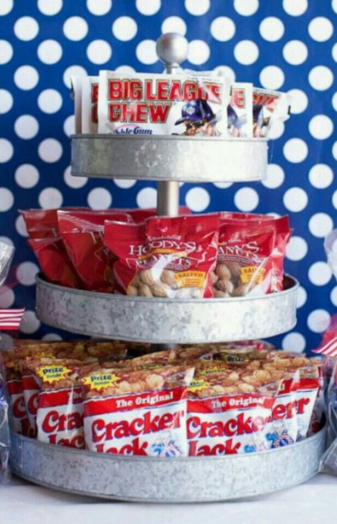 Baseball party idea! Baseball Theme Birthday, Beauty Fotografie, Concession Stands, Baseball Theme Party, Sports Birthday Party, Wedding Reception Ideas, Baseball Birthday Party, Baseball Party, Baseball Birthday