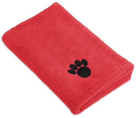 Amazon.com: DII Bone Dry Microfiber Dog Bath Towel with Embroidered Paw Print, Taupe: Pet Supplies Dog Bathing Tips, Bathing Tips, Dog Bathing, Dog Towel, Pet Kennels, Cat Bath, Dog Grooming Supplies, Cutest Puppies, Stay Spooky