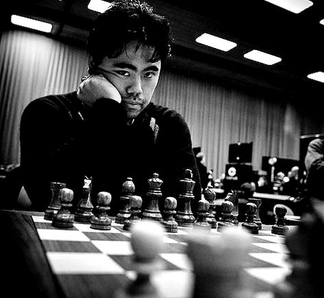 Hikaru Nakamura is a true chess samurai. His style is very do or die, and is very entertaining to watch. Often you see him sacrificing pieces to gain enough tempo or positional advantage to push for a win. Hikaru Aesthetic, Hikaru Nakamura, Chess Grandmaster, Chess Master, Chess Club, James Spader, Kings Game, Chess Players, Inclusive Design