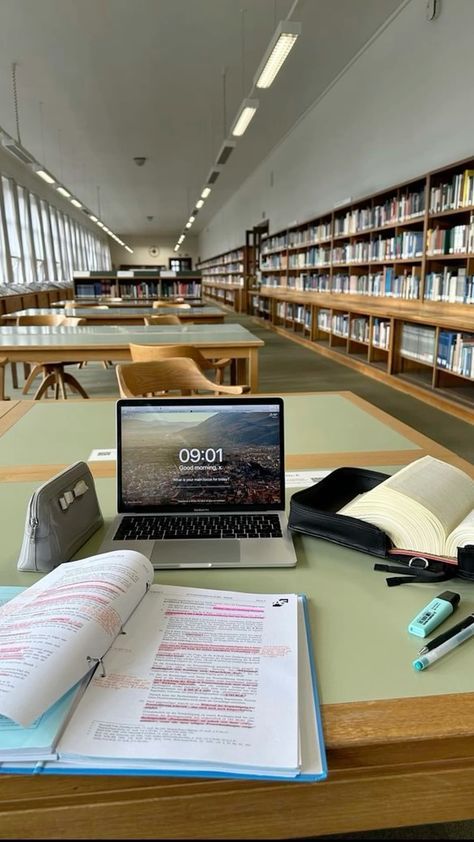 Laptop School Aesthetic, Studying Academia Aesthetic, Work And Study Aesthetic, Books And Study Aesthetic, Studying Aesthetic In Library, Laptop For School, Aesthetic Pictures Studying, Working At The Library Aesthetic, Studying Vision Board Aesthetic