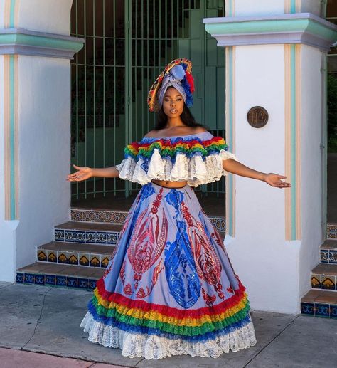 Jamaican Cultural Dresses, Haiti Culture Clothes, Traditional Caribbean Dress, Bahamas Traditional Clothing, Haitian Outfit Ideas, Belize Traditional Clothing, Haitian Cultural Clothing, Jamaica Traditional Clothing, Caribbean Traditional Clothing