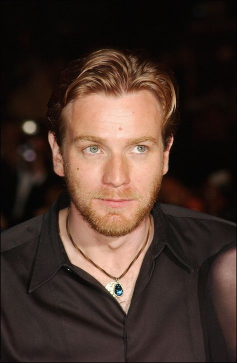 archive ewan mcgregor on Twitter: "Ewan Mcgregor attends the Cannes Film Festival Premiere of "Young Adam" (2003)… " Ewan Mcgregor Young, Star Wars Cast, Trainspotting, Ewan Mcgregor, Ghost Writer, Performance Artist, Tv Actors, Obi Wan, Cannes Film Festival