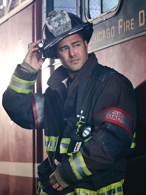 Chicago Crossover, Taylor Kinney Chicago Fire, Taylor Jackson, Jesse Spencer, Fire Fans, Taylor Kinney, Chicago Shows, Chicago Med, Chicago Pd