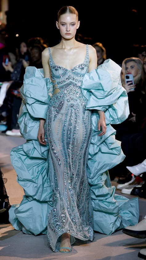 Elven Style, Zuhair Murad Haute Couture, Bridal Party Attire, Fashion Designers Famous, Spring Couture, Capes For Women, Famous Fashion, Zuhair Murad, Couture Gowns