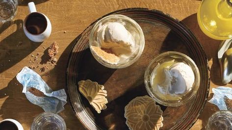 Limoncello isn't just a digestif; dare we say we actually prefer it as a gelato flavor? Limoncello Gelato, Gelato Flavors, Gelato Recipe, Italian Recipes Dessert, Summer Wind, Christmas Eve Dinner, Italian Ice, Mascarpone Cheese, Baking Project